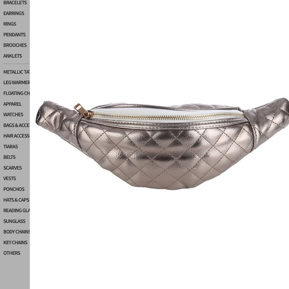 Quilt designed fanny packs - Picture 2 of 7